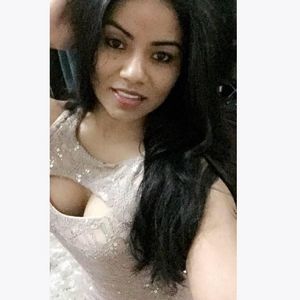 Meet your Posher, Adalia